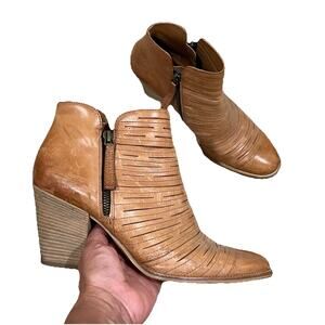 Paul Green Malibu Sliced Zip Ankle Bootie Tab Leather Chunky Heel Size US 9